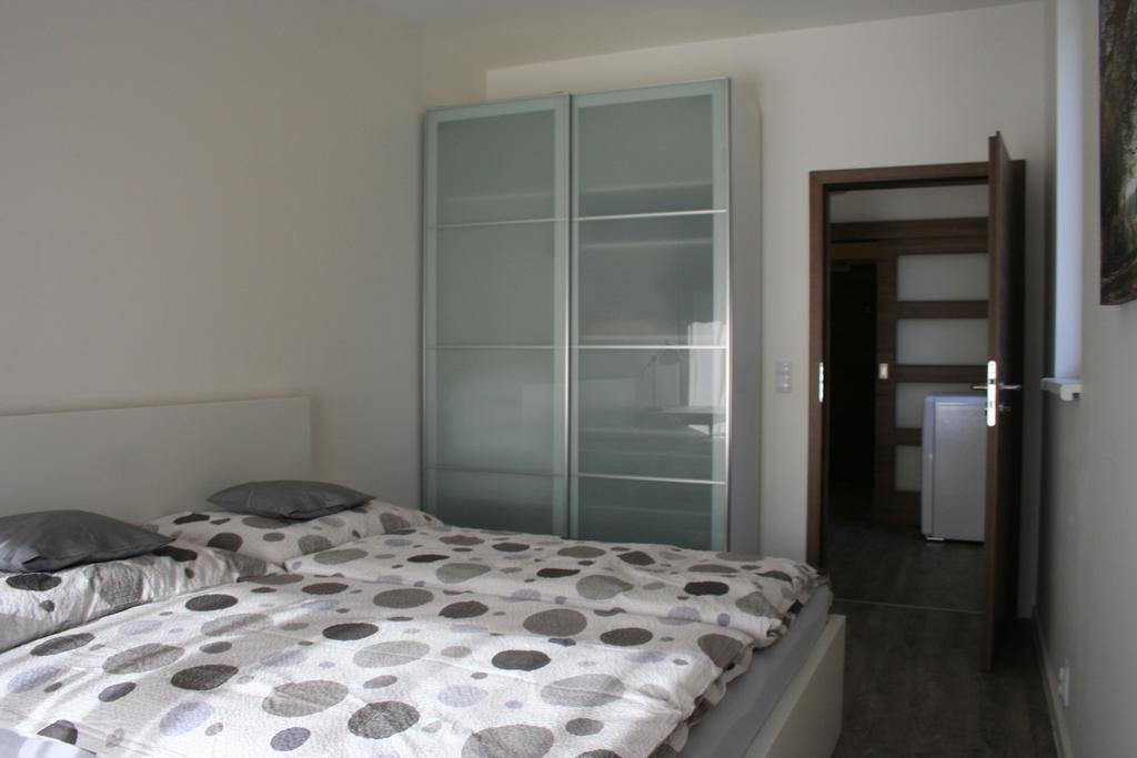 Karlin Apartment Прага Экстерьер фото